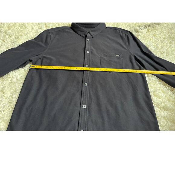 Vuori Men's Ace Button Down Long Sleeve Shirt Navy Blue Performance Work Travel - Picture 2 of 8